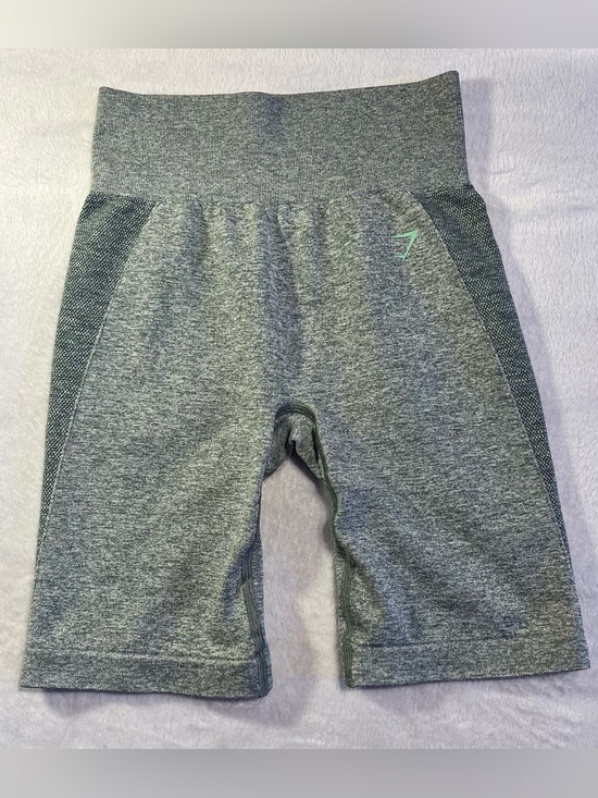 Gymshark Pants - Gymshark High-Waisted Seamless Biker Shorts - Green - Size Small